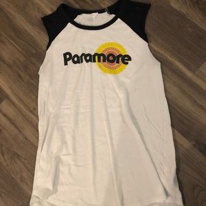 Paramore tank
